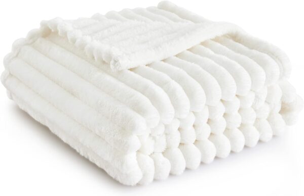 Bedsure White Throw Blanket for Couch - Super Soft Cozy Blankets for Women,