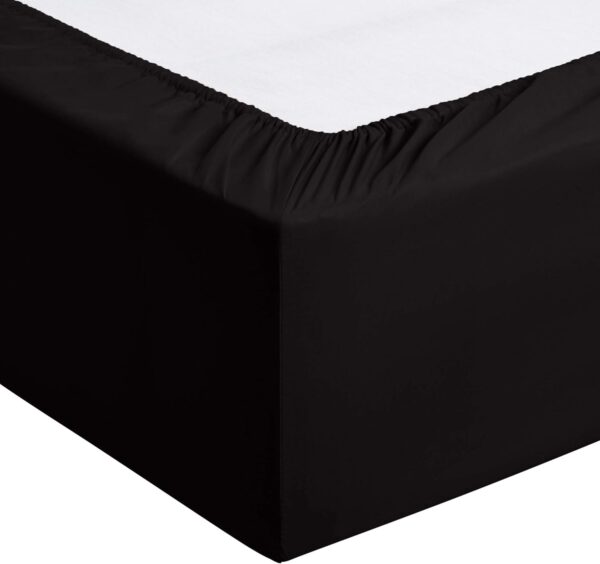 Amazon Basics Lightweight Super Soft Easy Care Microfiber 4 Piece Bed - Image 3